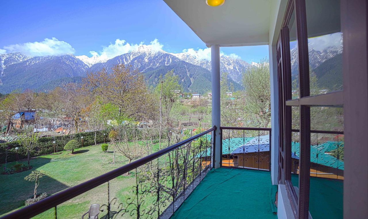 Premier Pahalgam Ξενοδοχείο Εξωτερικό φωτογραφία
