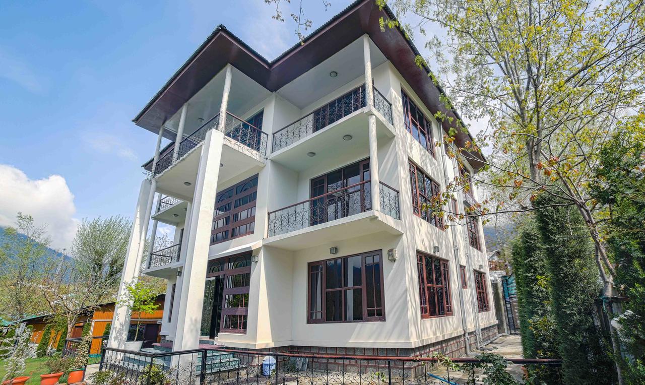 Premier Pahalgam Ξενοδοχείο Εξωτερικό φωτογραφία